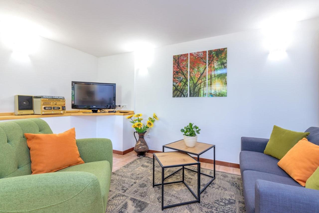 Paljar Apartman *